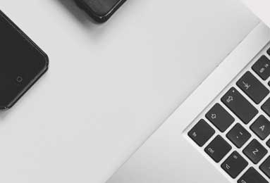 太飒了！郑钦文生日照曝光，3男2女很热闹，派对的欢乐与希望